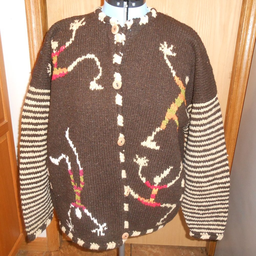 amano sweater 100 percent wool wooden button made in bolivia